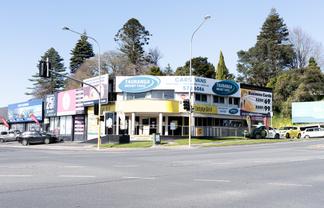 Retail / Showroom or Office Premises