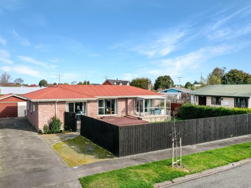 4 Todd Place, Allenton