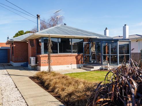 32 Carlyle Road, Mosgiel