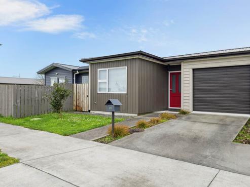 21 Katipo Road, Takanini
