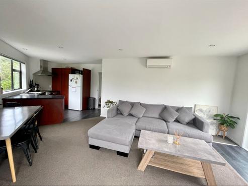 43D Dominion Park Street, Johnsonville