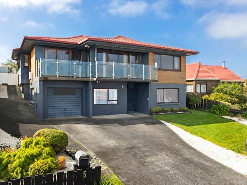 5 Glenveagh Drive, Mount Roskill