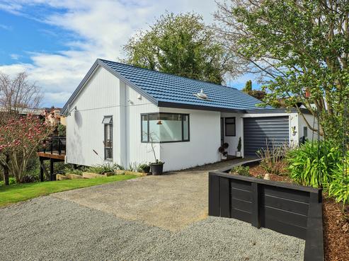 8A Busby Place, Havelock North