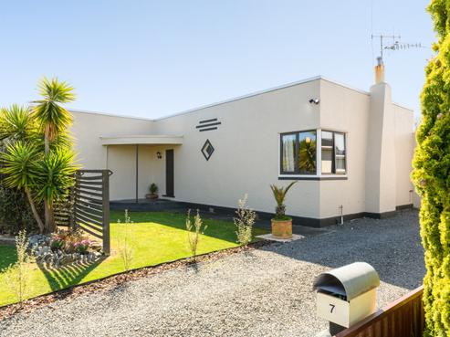 7 Trewin Street, Feilding