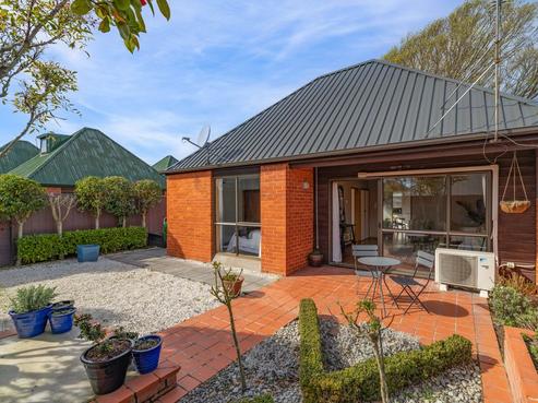 1/89 Windermere Road, Papanui