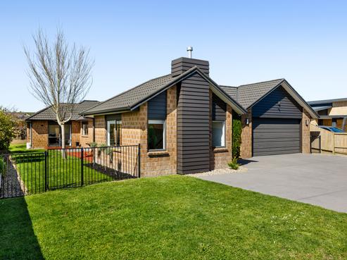 7 Amberley Place, Flagstaff