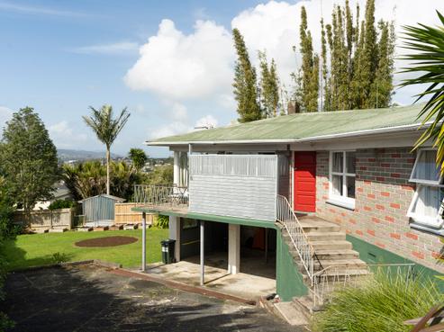6 Paratai Crescent, Woodhill