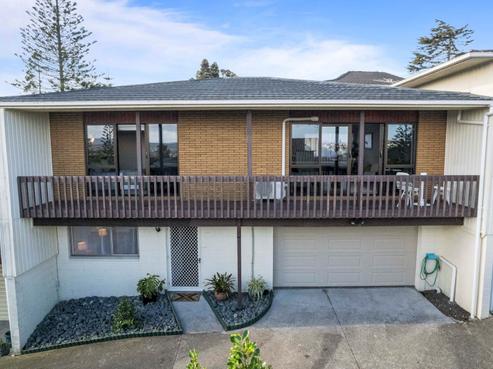 2/17A John Davis Road, Mount Roskill
