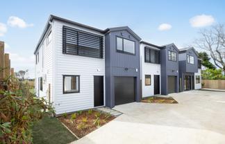 12-14 Taupo Street, Green Bay