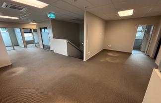 190 sqm central Paraparaumu aAGrade Office