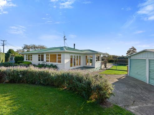 295 Main Highway, Otaki