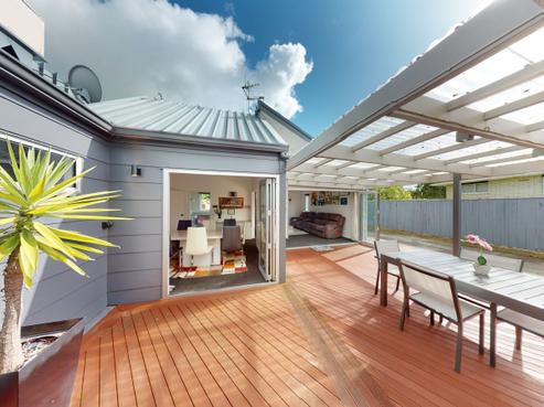 30 Terry Crescent, Milson