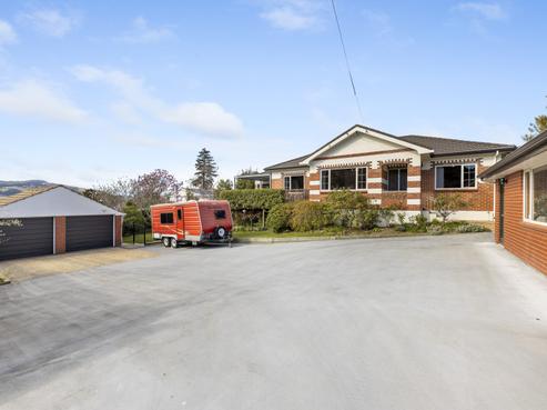 130 Helensburgh Road, Wakari