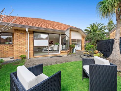 3/52 Millhouse Drive, Northpark