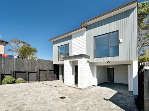 8E Neptune Avenue, Beach Haven