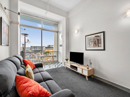2/51F Webb Street, Mount Cook