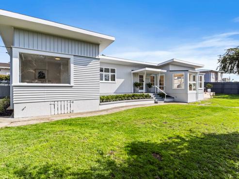 14 Gazelle Avenue, Beach Haven