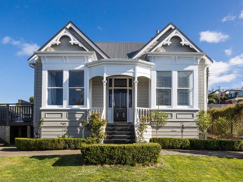 18 Bellevue Street, Belleknowes