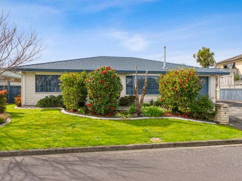 3 Brookfield Place, Paraparaumu