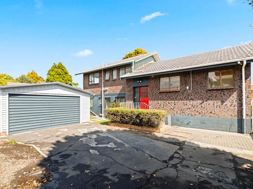2/46 Shirley Avenue, Papakura