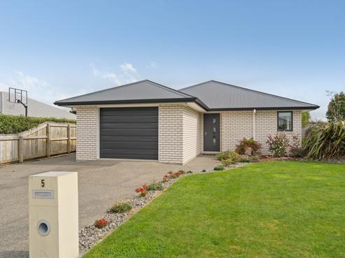 5 Riverstone Place, Solway