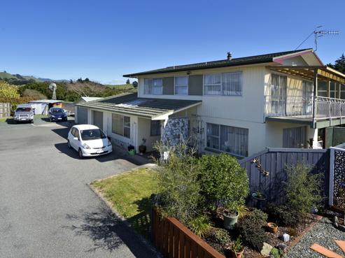 6 Schwass Lane, Brightwater