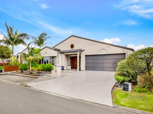 11 Huntaway Lane, Te Atatu Peninsula