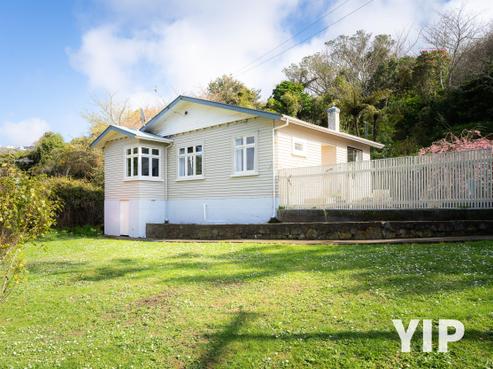 28 Tuapapa Street, Johnsonville