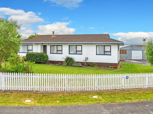 80 Burundi Avenue, Clendon Park