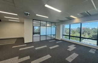 High-End Fitout