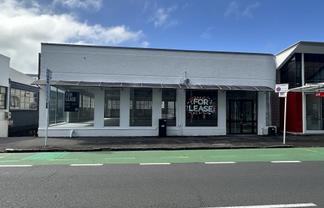 High Exposure Broadway Showroom/Retail