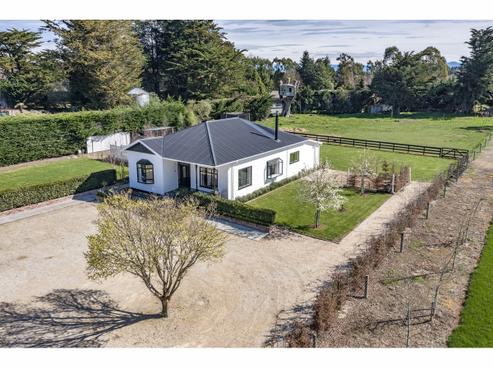113 Mchughs Road, Swannanoa