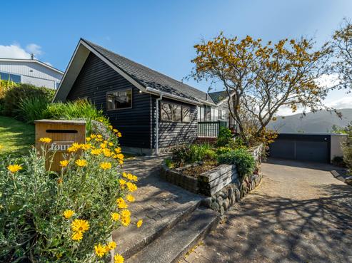 4 Raynham Way, Silverstream