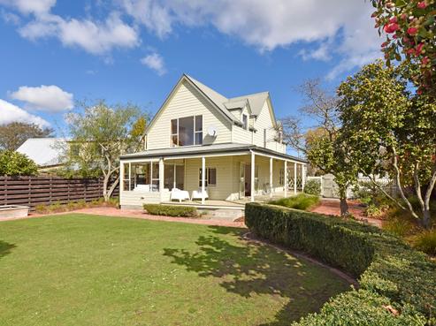 68 Englefield Road, Northwood