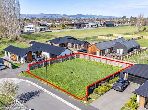23 Malaga Crescent, Harewood