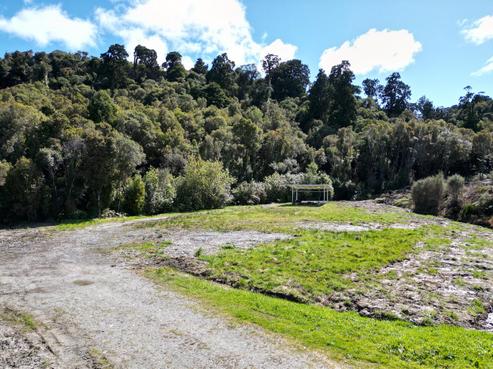 47 Fenian Lead Road, Marsden