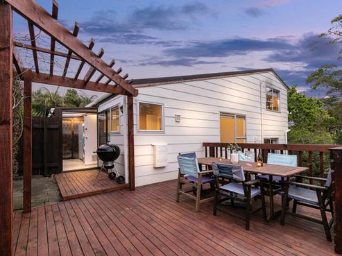 2/3 Hellyers Street, Birkdale