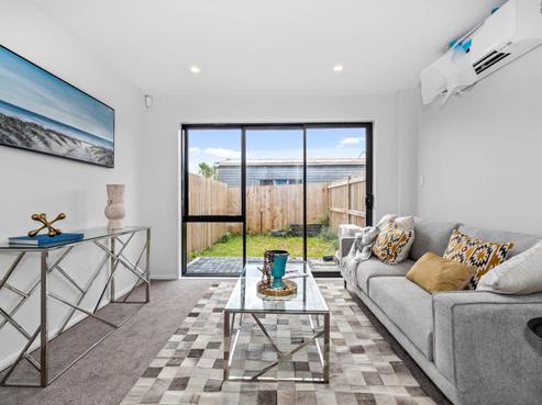 7/267 Great North Road, Henderson