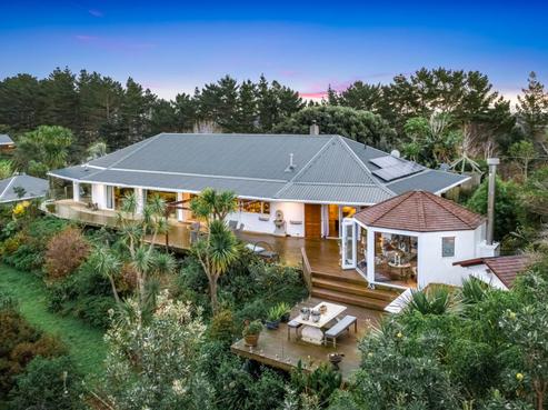 107 Miller Way, Mahurangi East