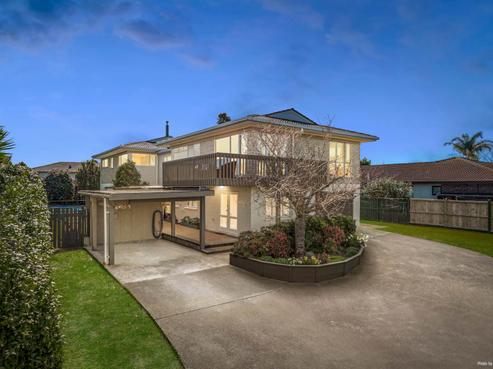 18 Tyrian Close, Half Moon Bay