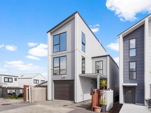 21 Herekino Street, Westgate