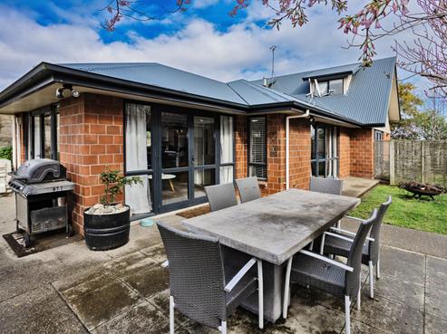 9 Holywood Lane, Gladstone