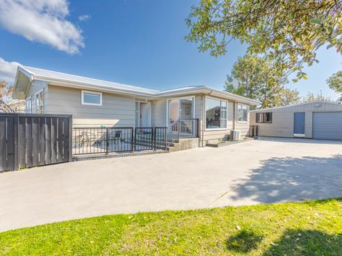 6 Wynyard Crescent, Tamatea