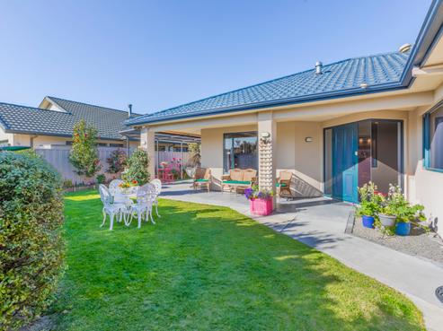 8 Park Lane, Greenmeadows