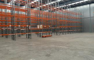 982sqm industrial warehouse with yard