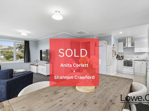 16A Lenox Grove, Johnsonville