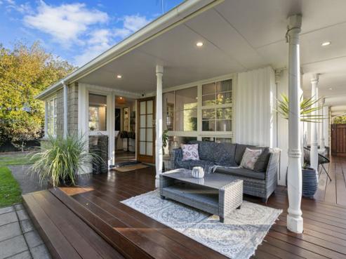 15 Woodcote Avenue, Hornby