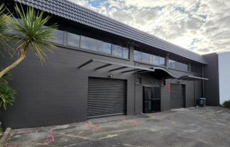STANDALONE MT EDEN WAREHOUSE/OFFICE
