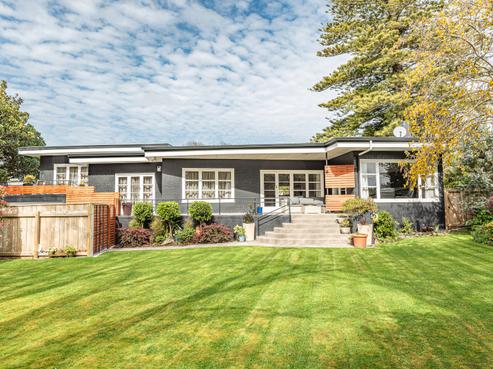 16 Oakland Avenue, Saint Johns Hill