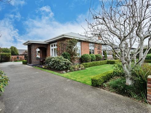 95 Catherine Street, Windsor